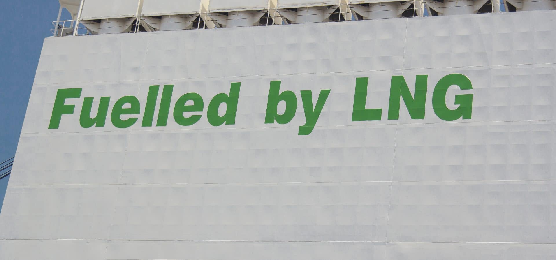 The starboard quarter of the Siem Confucius and Siem Aristotle proudly displaying “Fuelled by LNG”.